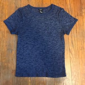 Blue-grey short sleeve tee shirt